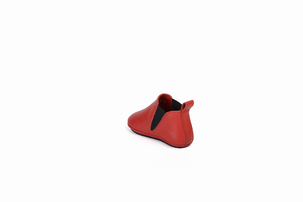 
                  
                    Load image into Gallery viewer, FOOT FEDERATION BABIES&amp;#39; LEATHER SHOE RED
                  
                