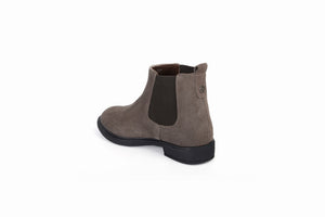 
                  
                    Load image into Gallery viewer, FOOT FEDERATION CHELSEA KIDS&amp;#39; BOOT SUEDE MINK GRAY
                  
                