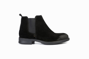 
                  
                    Load image into Gallery viewer, FOOT FEDERATION CHELSEA MENS BOOT SUEDE BLACK
                  
                