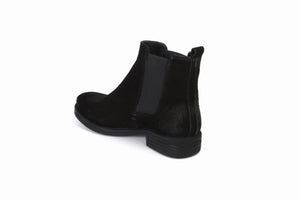 
                  
                    Load image into Gallery viewer, FOOT FEDERATION CHELSEA WOMEN&amp;#39;S BOOT SUEDE BLACK
                  
                