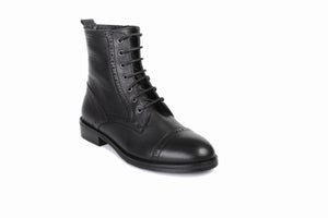 
                  
                    Load image into Gallery viewer, FOOT FEDERATION DERBY CAP-TOE WOMEN&amp;#39;S BOOT BLACK
                  
                