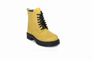 
                  
                    Load image into Gallery viewer, FOOT FEDERATION DERBY WINGTIP KIDS&amp;#39; BOOT YELLOW
                  
                