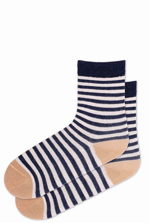 
                  
                    Load image into Gallery viewer, FOOT FEDERATION KIDS&amp;#39; SOCKS TRIO 3 PCS PACK STRIPED &amp;amp; PUNTO NAVY-RED
                  
                