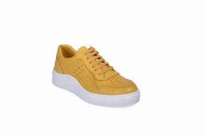 
                  
                    Load image into Gallery viewer, FOOT FEDERATION LACE-UP WOMEN&amp;#39;S SNEAKER YELLOW
                  
                