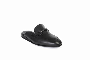 
                  
                    Laden Sie das Bild in den Galerie-Viewer, FOOT FEDERATION HORSEBIT MOC-TOE MEN&amp;#39;S LEATHER SLIPPER BLACK
                  
                