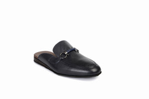 
                  
                    Laden Sie das Bild in den Galerie-Viewer, FOOT FEDERATION HORSEBIT MOC-TOE MEN&amp;#39;S LEATHER SLIPPER NAVY BLUE
                  
                