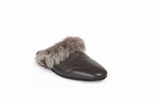 
                  
                    Laden Sie das Bild in den Galerie-Viewer, FOOT FEDERATION NATURAL FUR LINED WINGTIP MEN&amp;#39;S LEATHER SLIPPER BROWN
                  
                