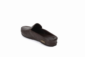 
                  
                    Laden Sie das Bild in den Galerie-Viewer, FOOT FEDERATION MOC-TOE MEN&amp;#39;S LEATHER SLIPPER BROWN
                  
                