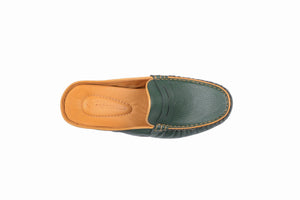 
                  
                    Load image into Gallery viewer, FOOT FEDERATION MOC-TOE WOMEN&amp;#39;S LEATHER SLIPPER GREEN
                  
                