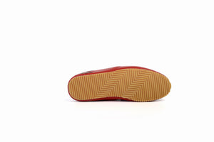 
                  
                    Load image into Gallery viewer, FOOT FEDERATION MOC-TOE WOMEN&amp;#39;S LEATHER SLIPPER RED
                  
                