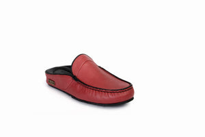 
                  
                    Load image into Gallery viewer, FOOT FEDERATION MOC-TOE WOMEN&amp;#39;S LEATHER SLIPPER U.S FLAG RED
                  
                