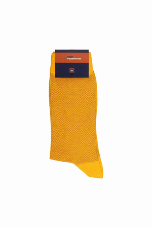 
                  
                    Laden Sie das Bild in den Galerie-Viewer, FOOT FEDERATION HERRINGBONE 200 STITCH MID-CALF COTTON MEN&amp;#39;S DRESS SOCK YELLOW
                  
                