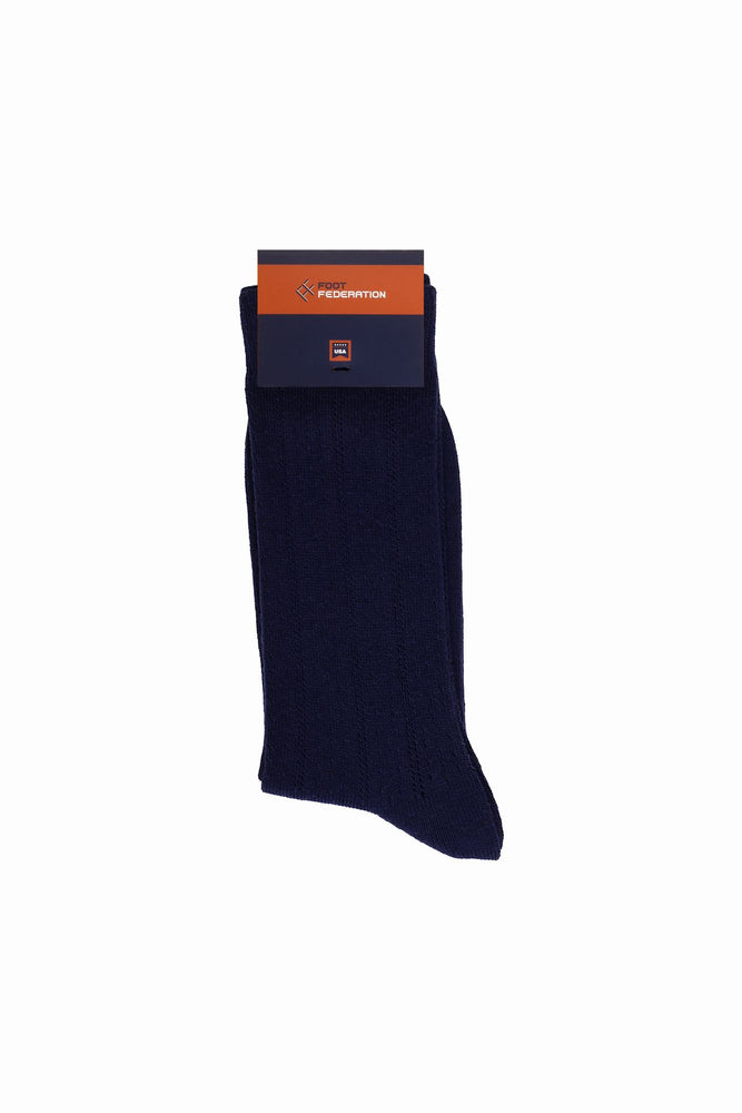 
                  
                    Laden Sie das Bild in den Galerie-Viewer, FOOT FEDERATION PUNTOS OPENWORK MID-CALF COTTON MEN&amp;#39;S DRESS SOCK NAVY
                  
                