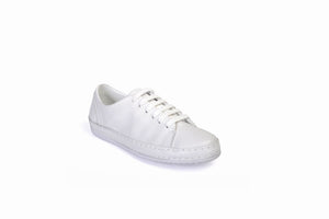 
                  
                    Load image into Gallery viewer, FOOT FEDERATION DERBY WOMEN&amp;#39;S SNEAKER WHITE
                  
                